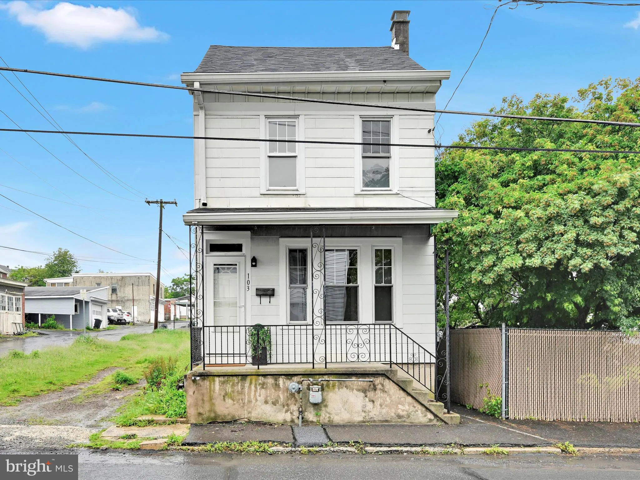 Pottsville, Pennsylvania 17901, United States, 3 Bedrooms Bedrooms, ,1 BathroomBathrooms,Residential,Contingent,143023 Pottsville, Pennsylvania 17901, United States, 3 Bedrooms Bedrooms, ,1 BathroomBathrooms,Residential,Contingent,143023