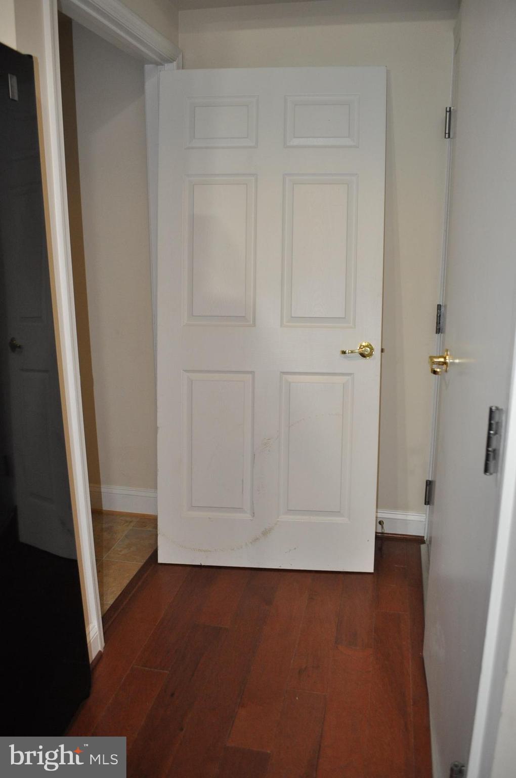 GROVETON WOODS - Residential