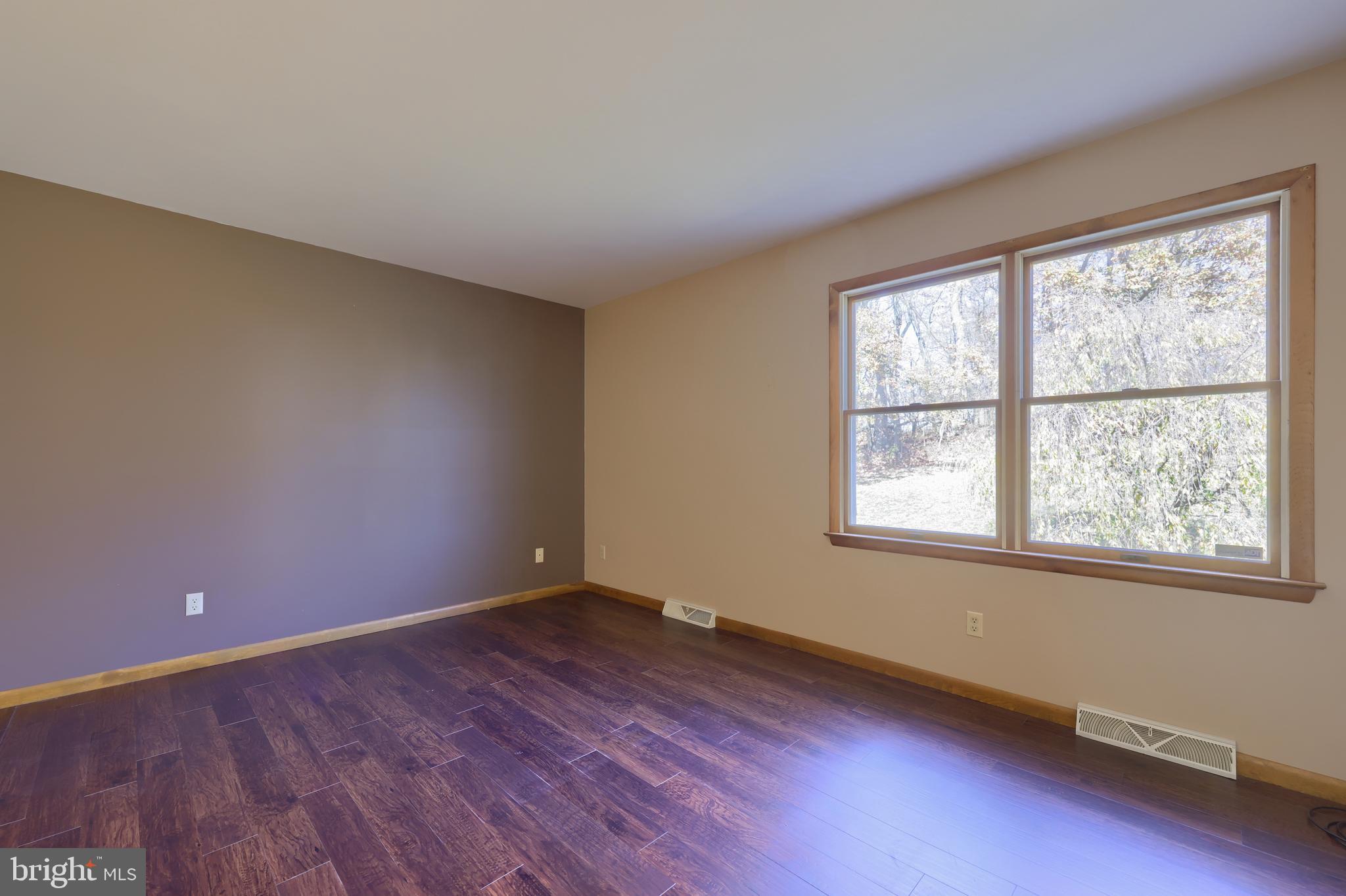 WEST DONEGAL TWP - Residential
