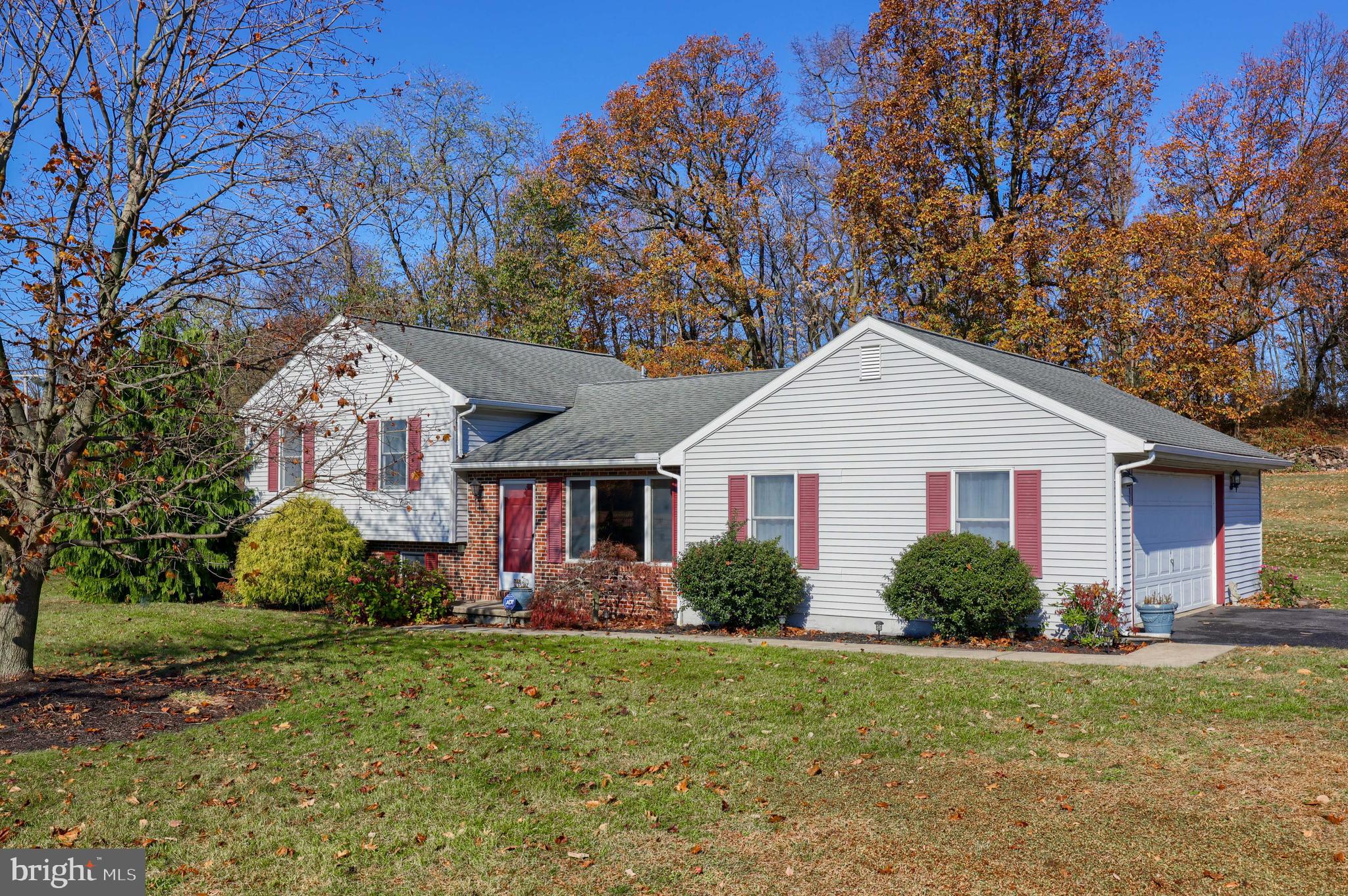 WEST DONEGAL TWP - Residential