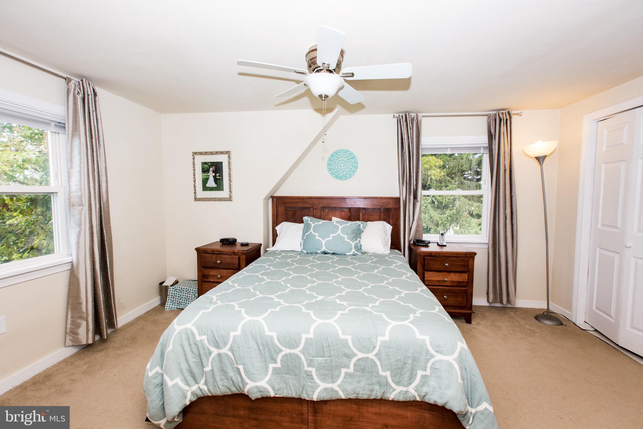 MONTGOMERY HILL - Residential