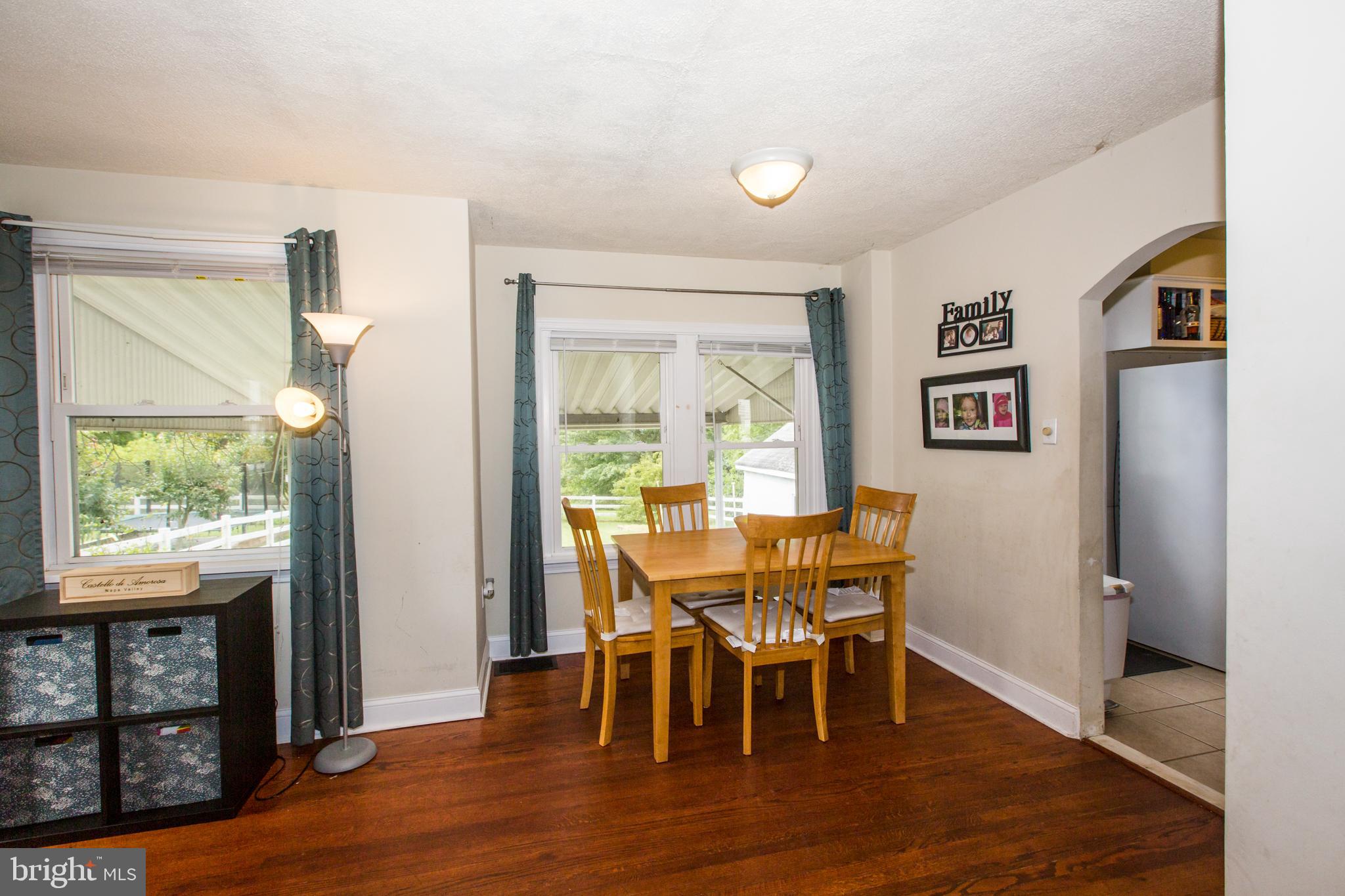 MONTGOMERY HILL - Residential