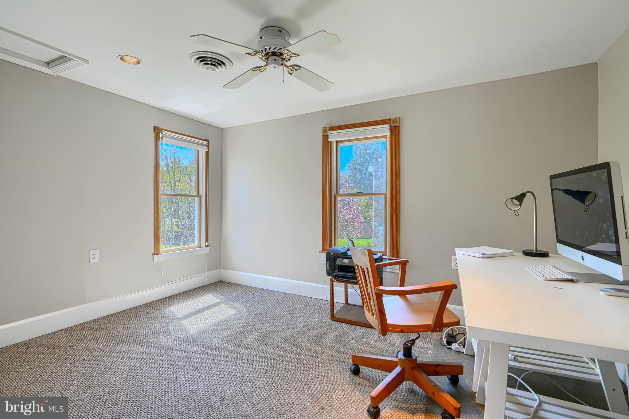 RUXTON AREA - Residential