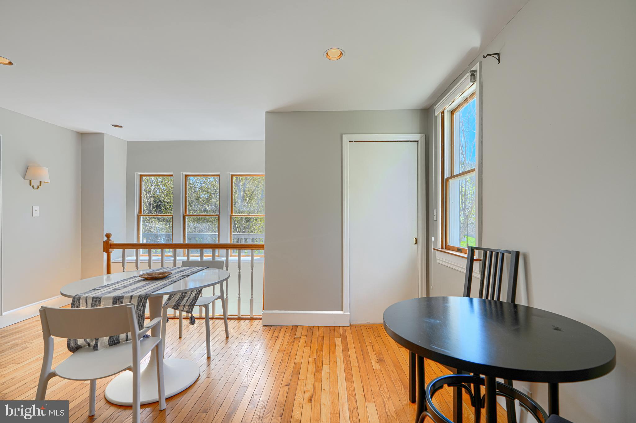 RUXTON AREA - Residential