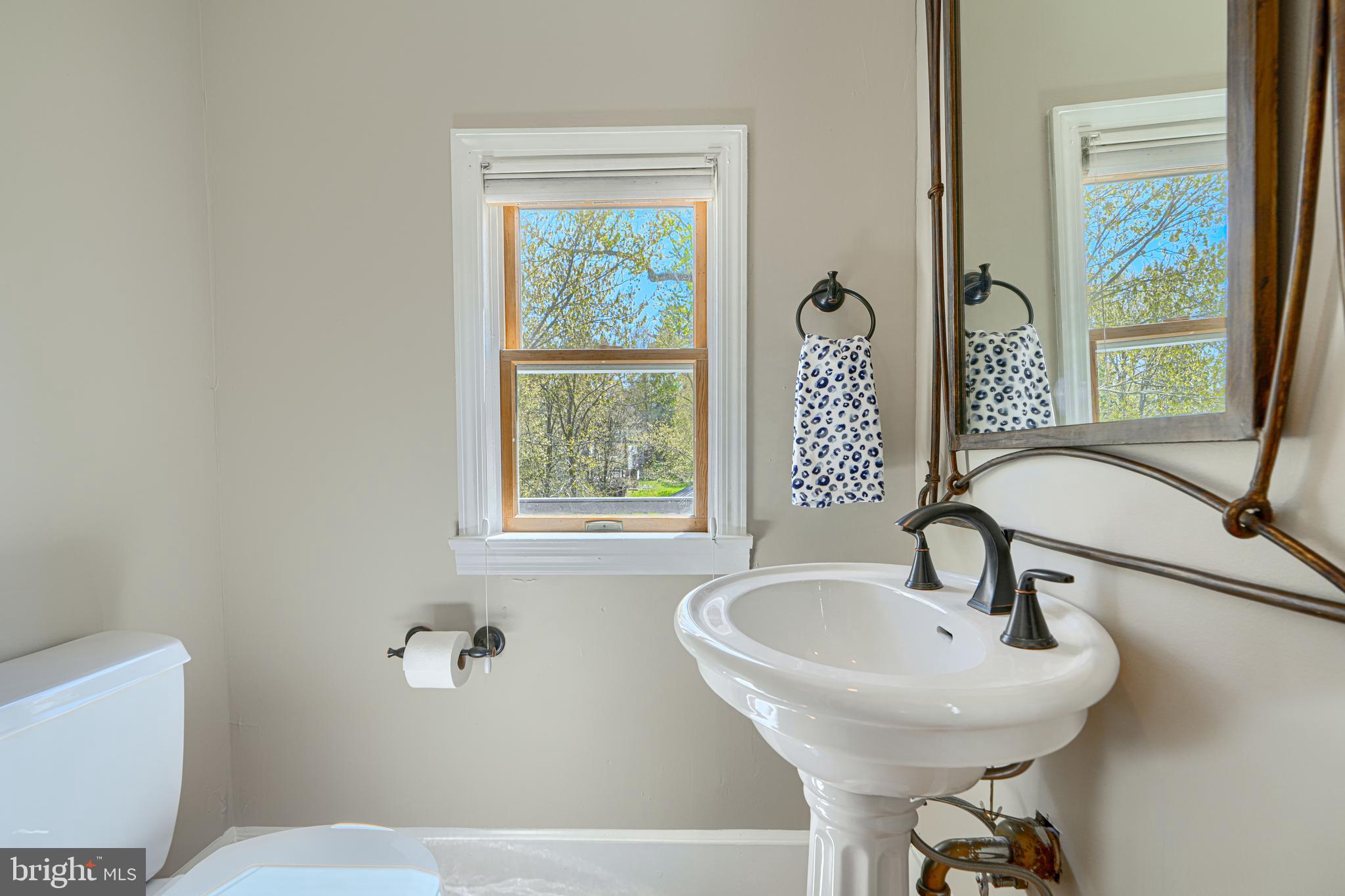 RUXTON AREA - Residential