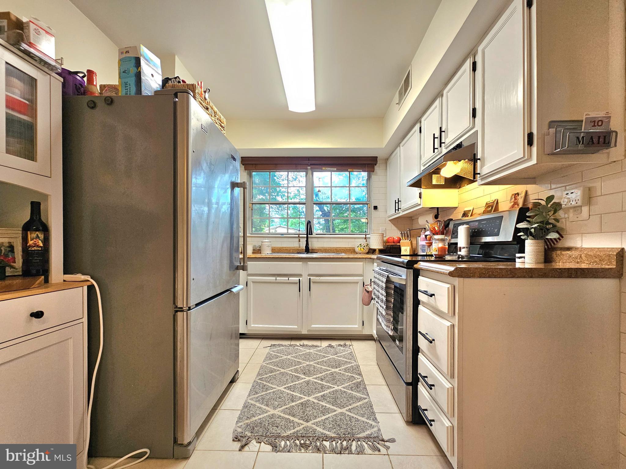 NEW PROVIDENCE VILLAGE - Residential Lease