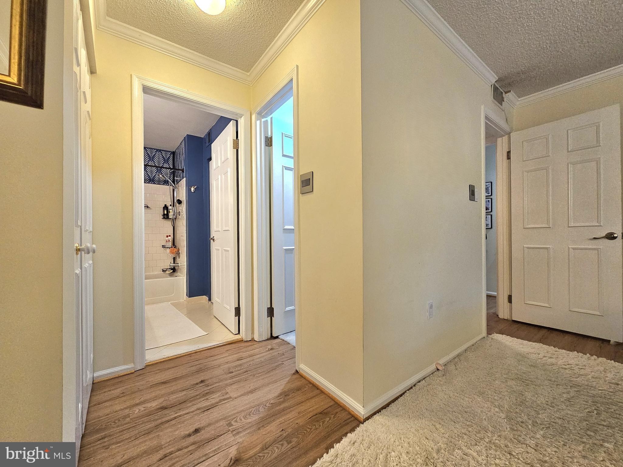 NEW PROVIDENCE VILLAGE - Residential Lease