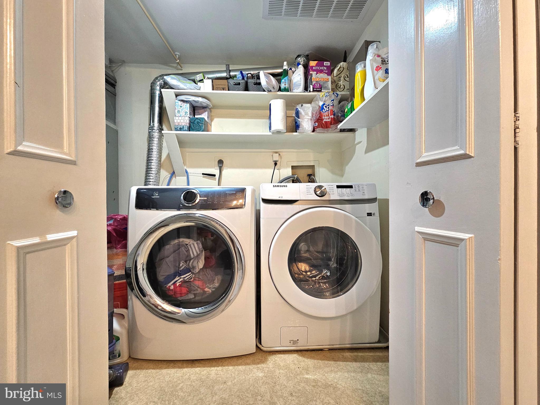 NEW PROVIDENCE VILLAGE - Residential Lease