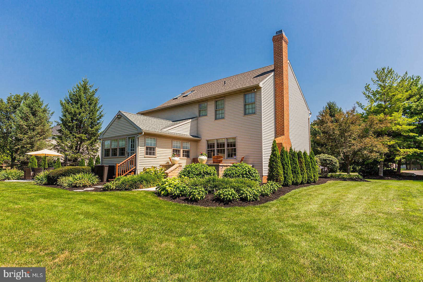 OLDE FIELD - Residential