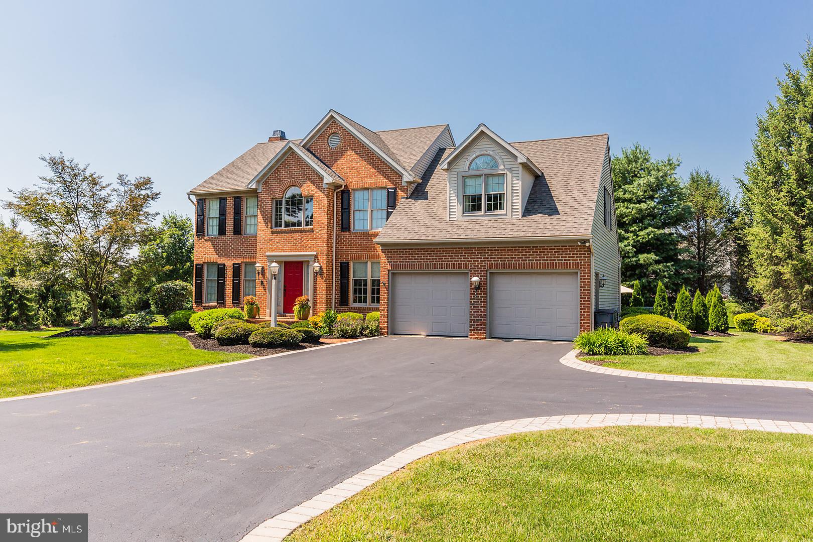 OLDE FIELD - Residential