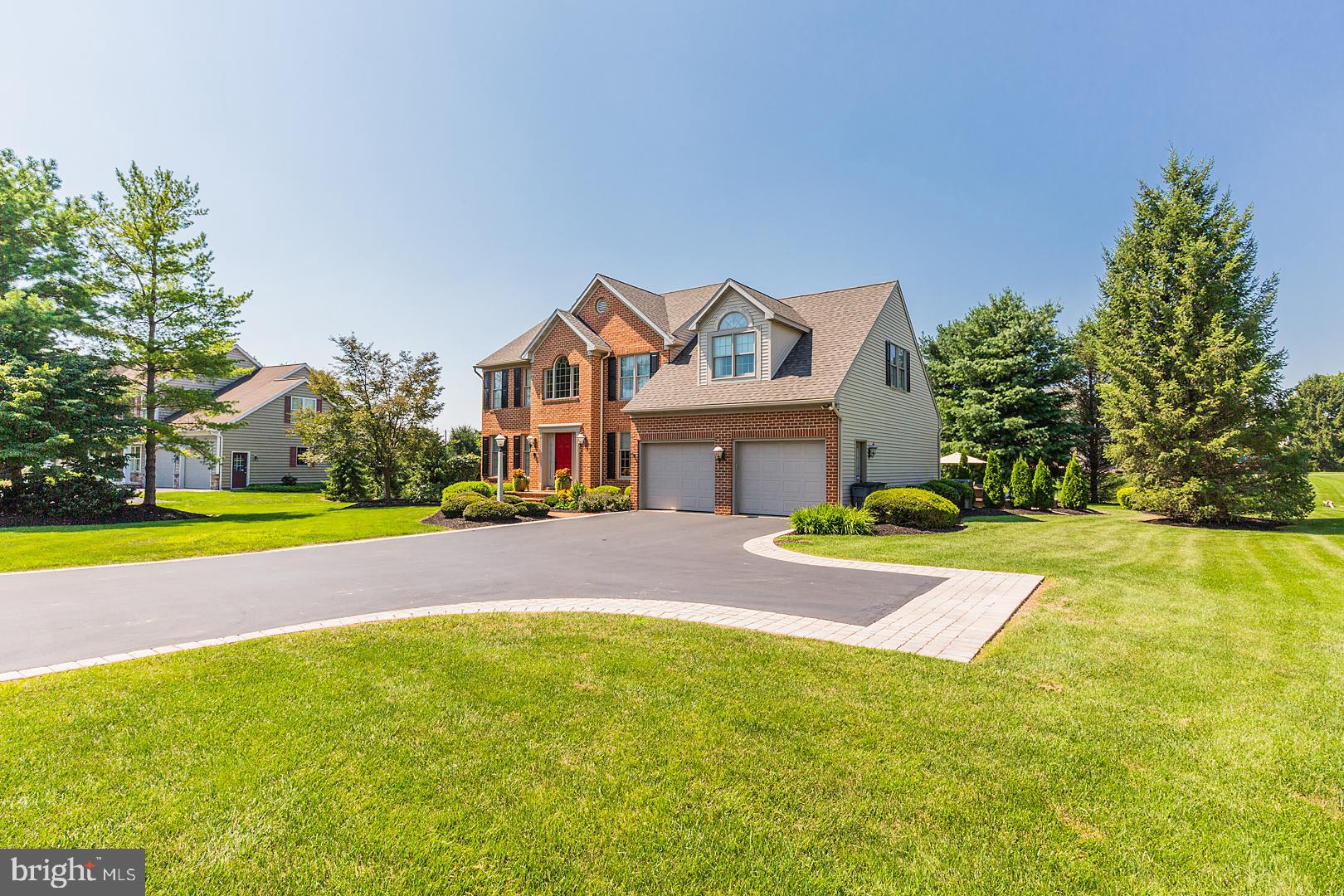 OLDE FIELD - Residential