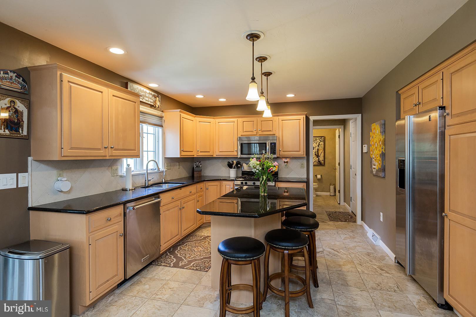 OLDE FIELD - Residential