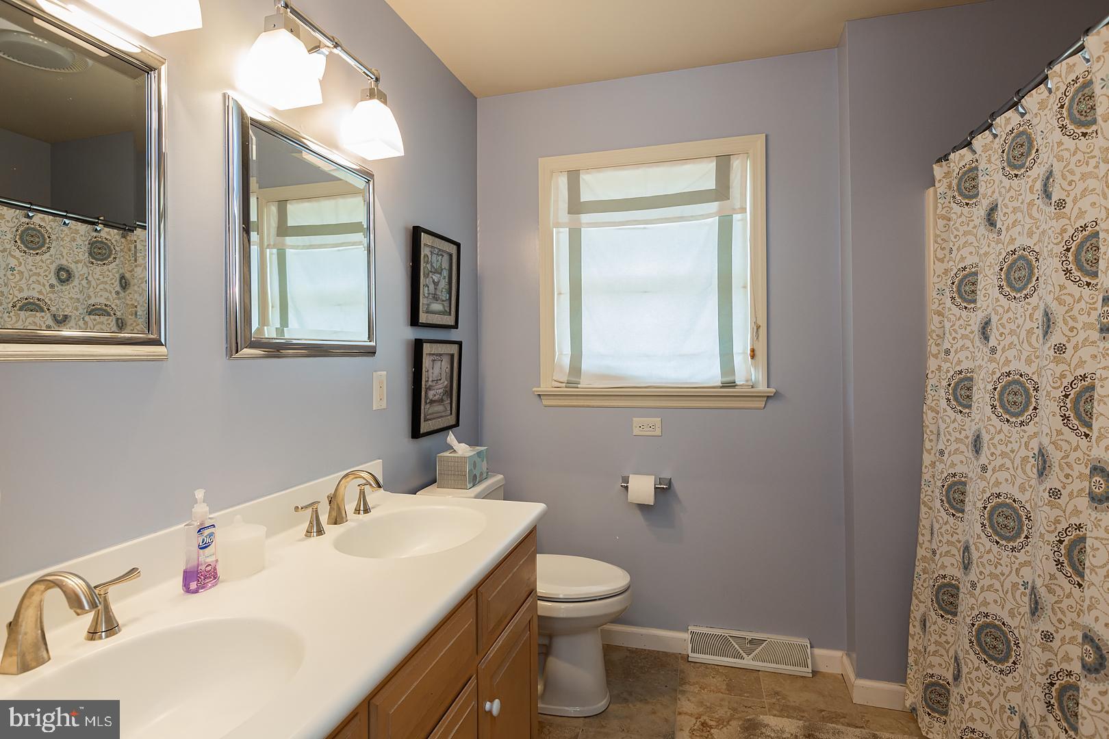 OLDE FIELD - Residential