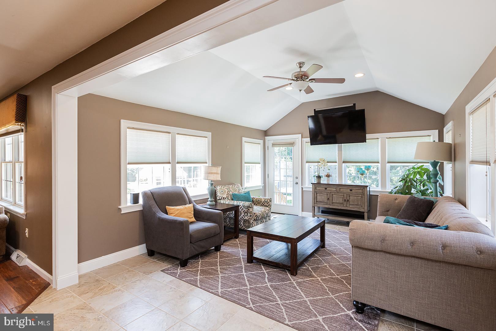 OLDE FIELD - Residential