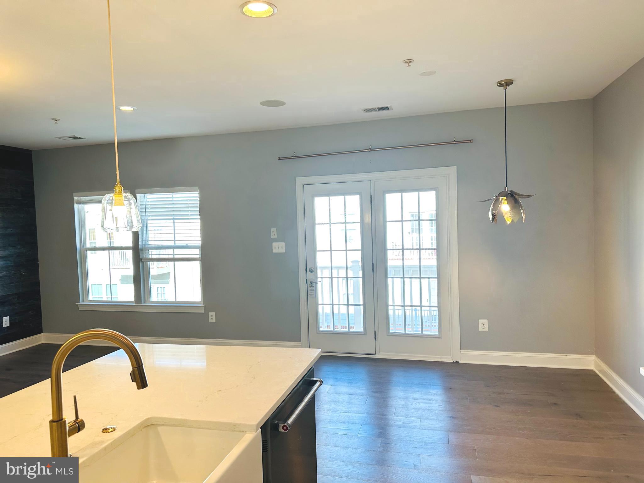 PARKLANDS AT WATKINS MILL - Residential Lease