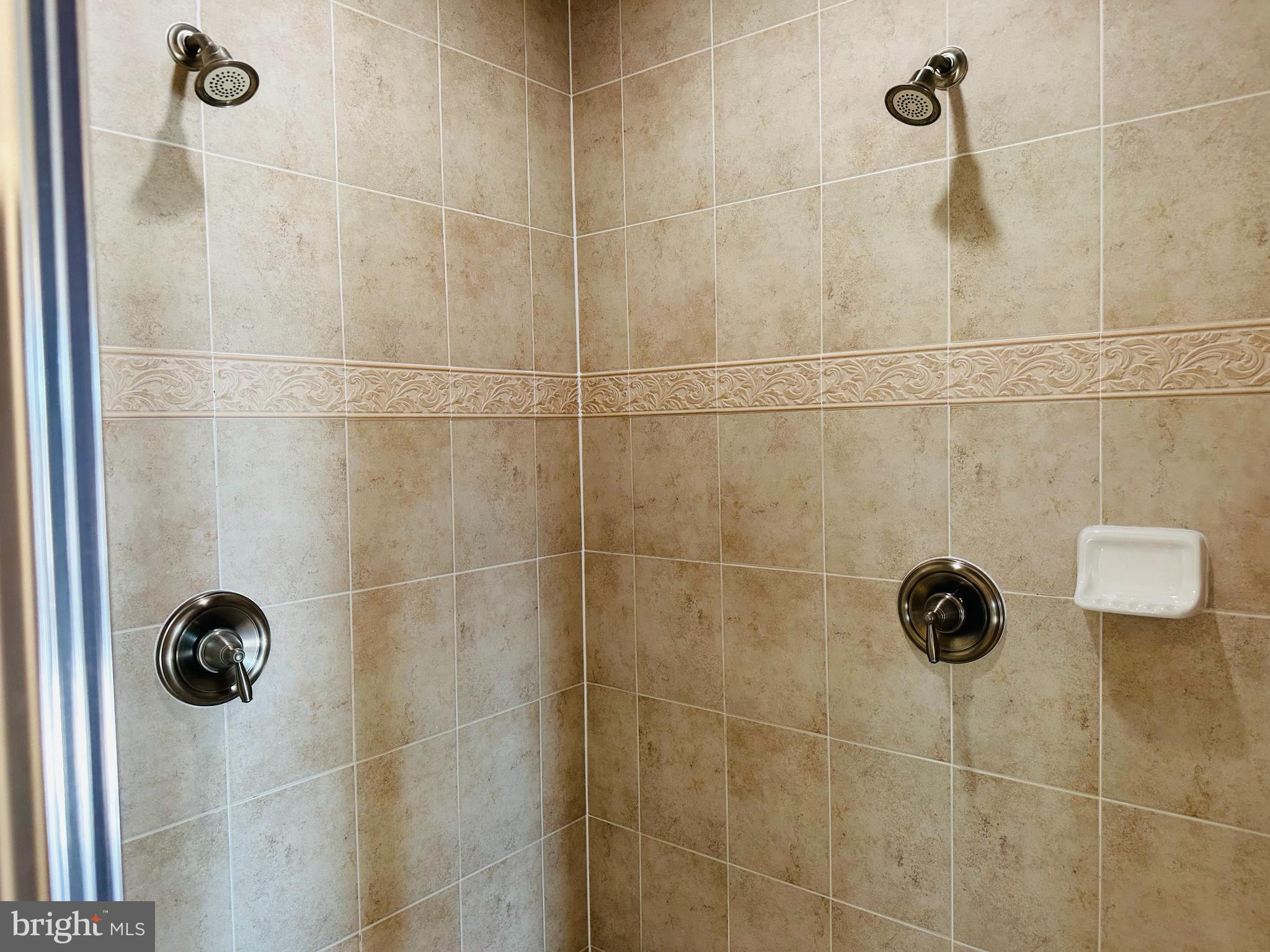 PARKLANDS AT WATKINS MILL - Residential Lease