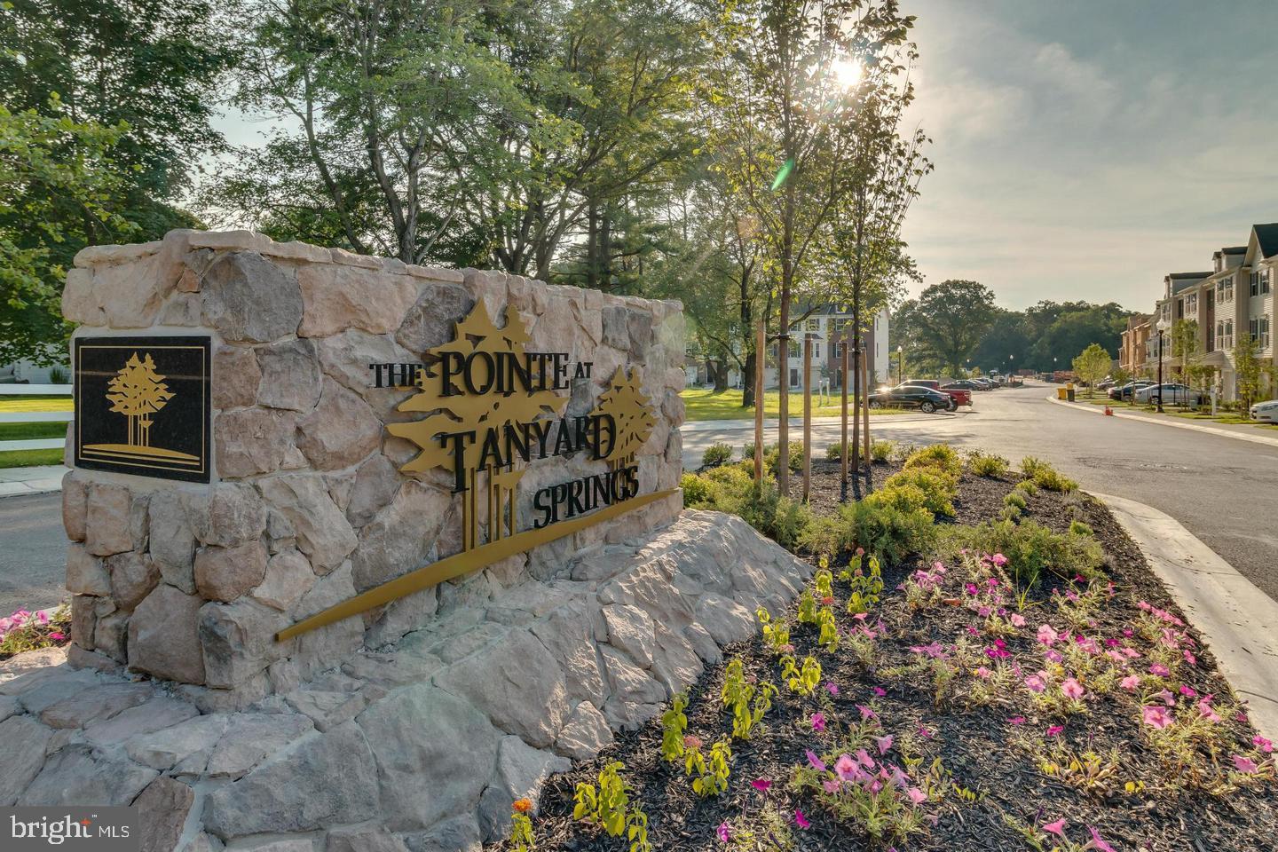 THE POINTE AT TANYARD SPRINGS - Residential Lease