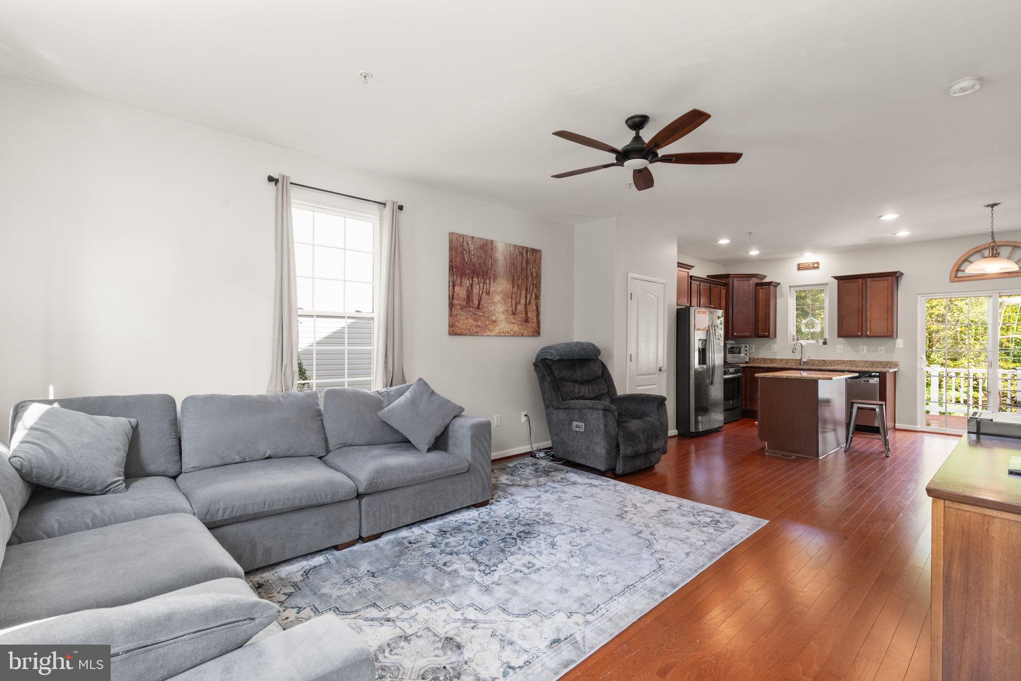 THE POINTE AT TANYARD SPRINGS - Residential Lease