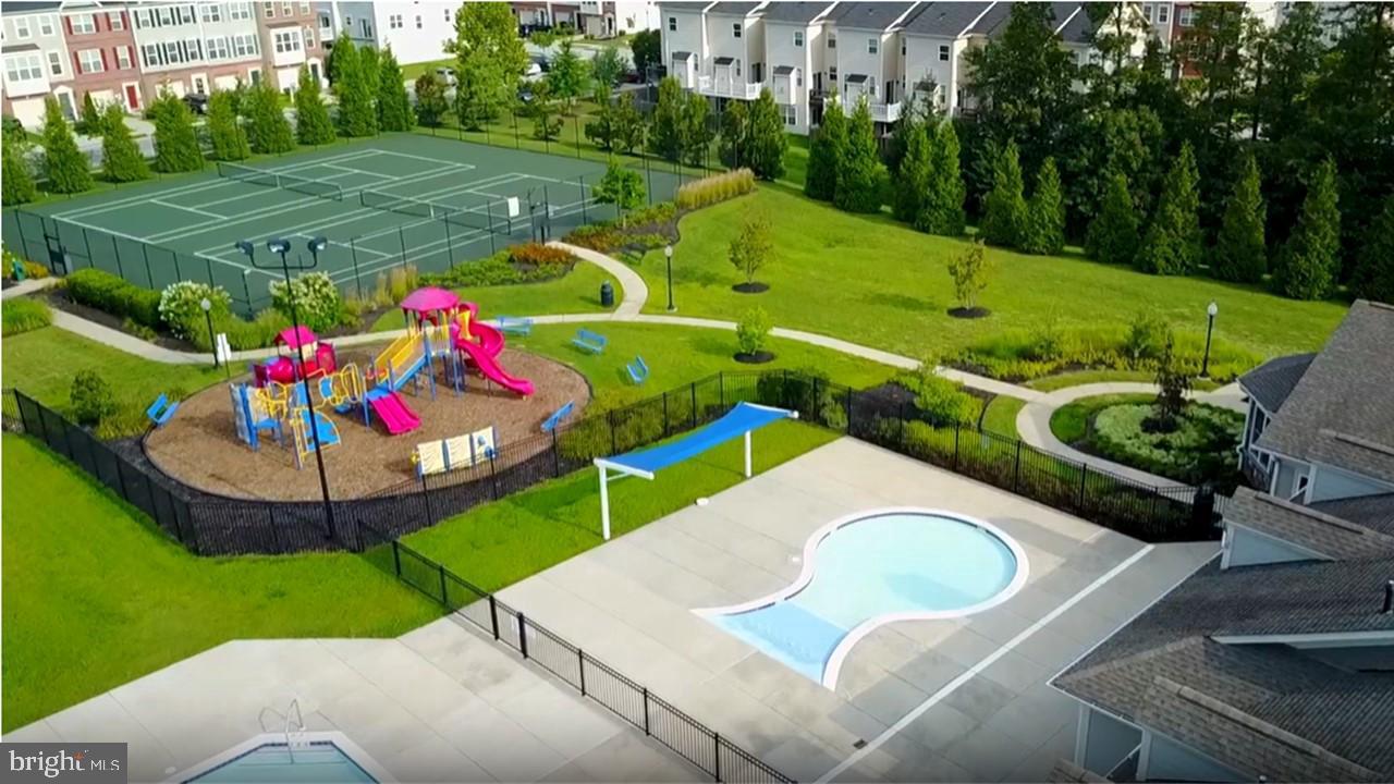 THE POINTE AT TANYARD SPRINGS - Residential Lease