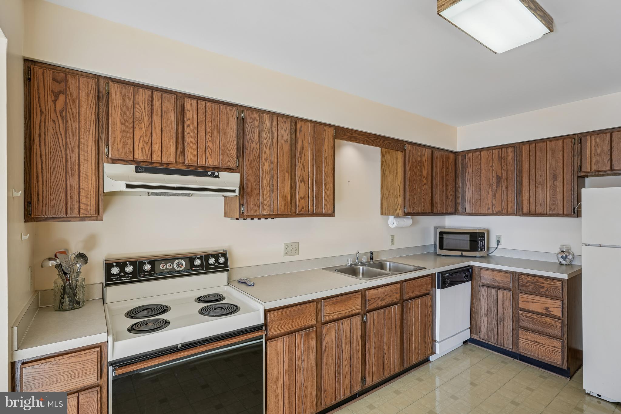 BAYSTRAND III - Residential