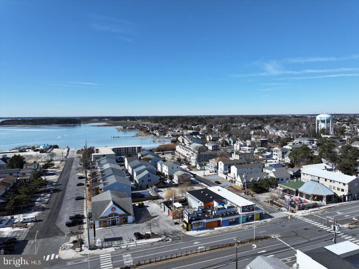 BAYSTRAND III - Residential