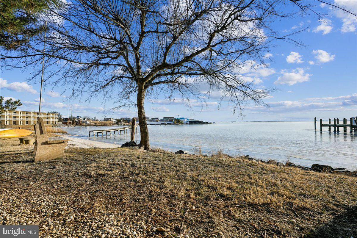 BAYSTRAND III - Residential