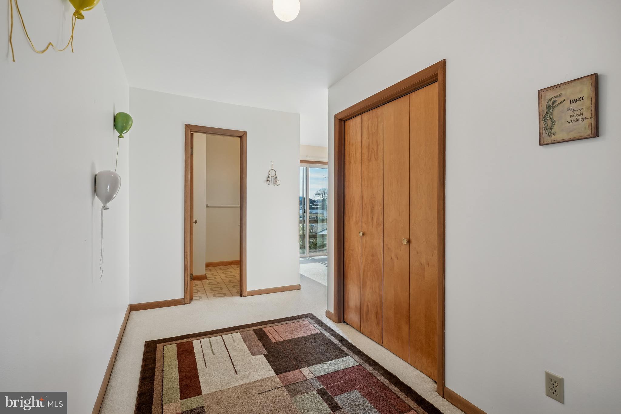 BAYSTRAND III - Residential