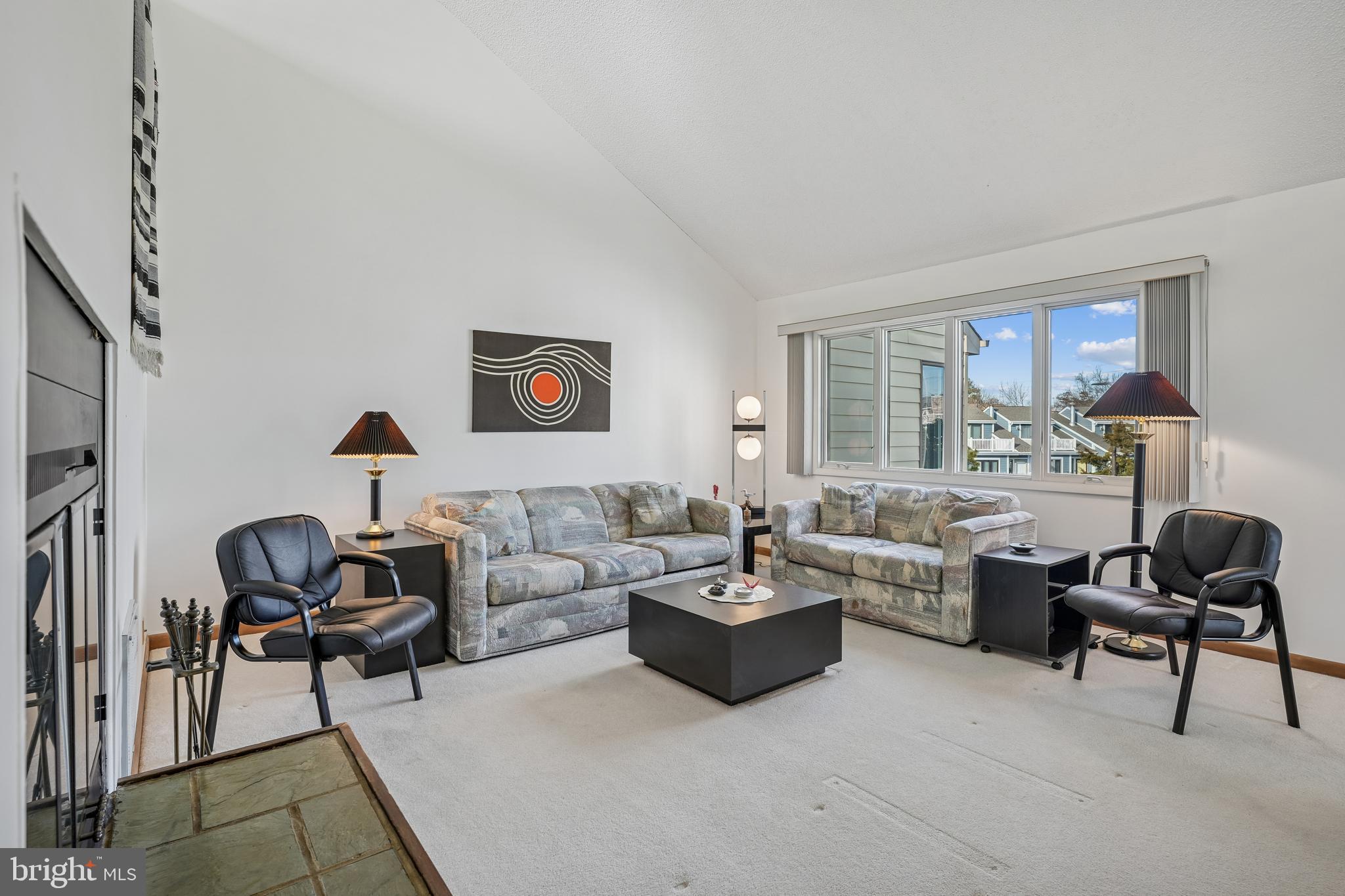 BAYSTRAND III - Residential