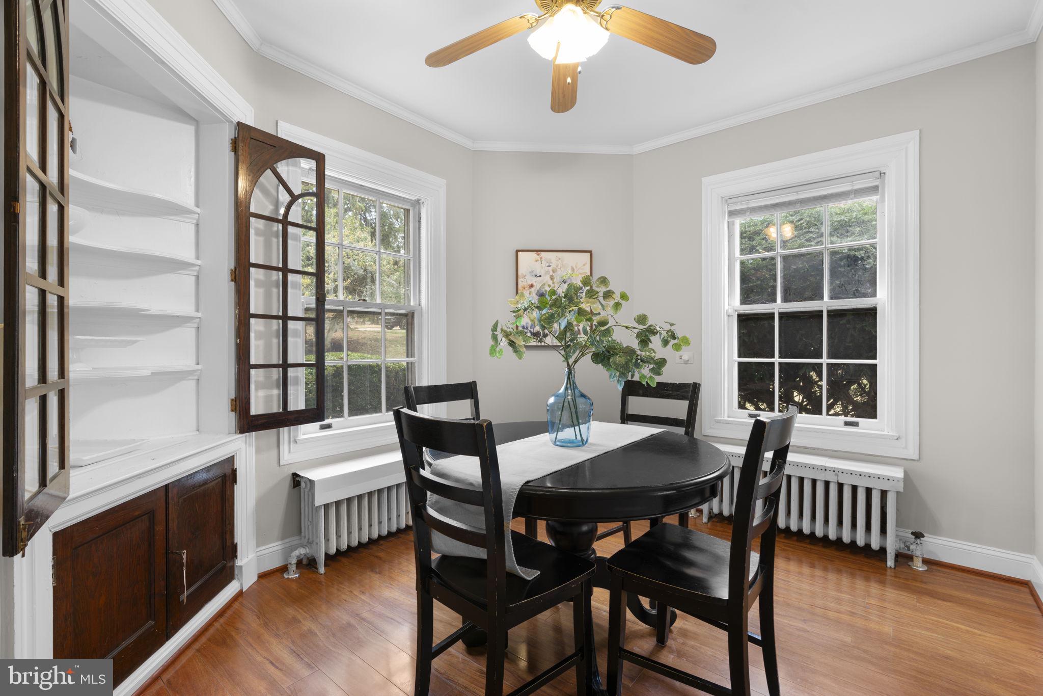 TEN HILLS - Residential