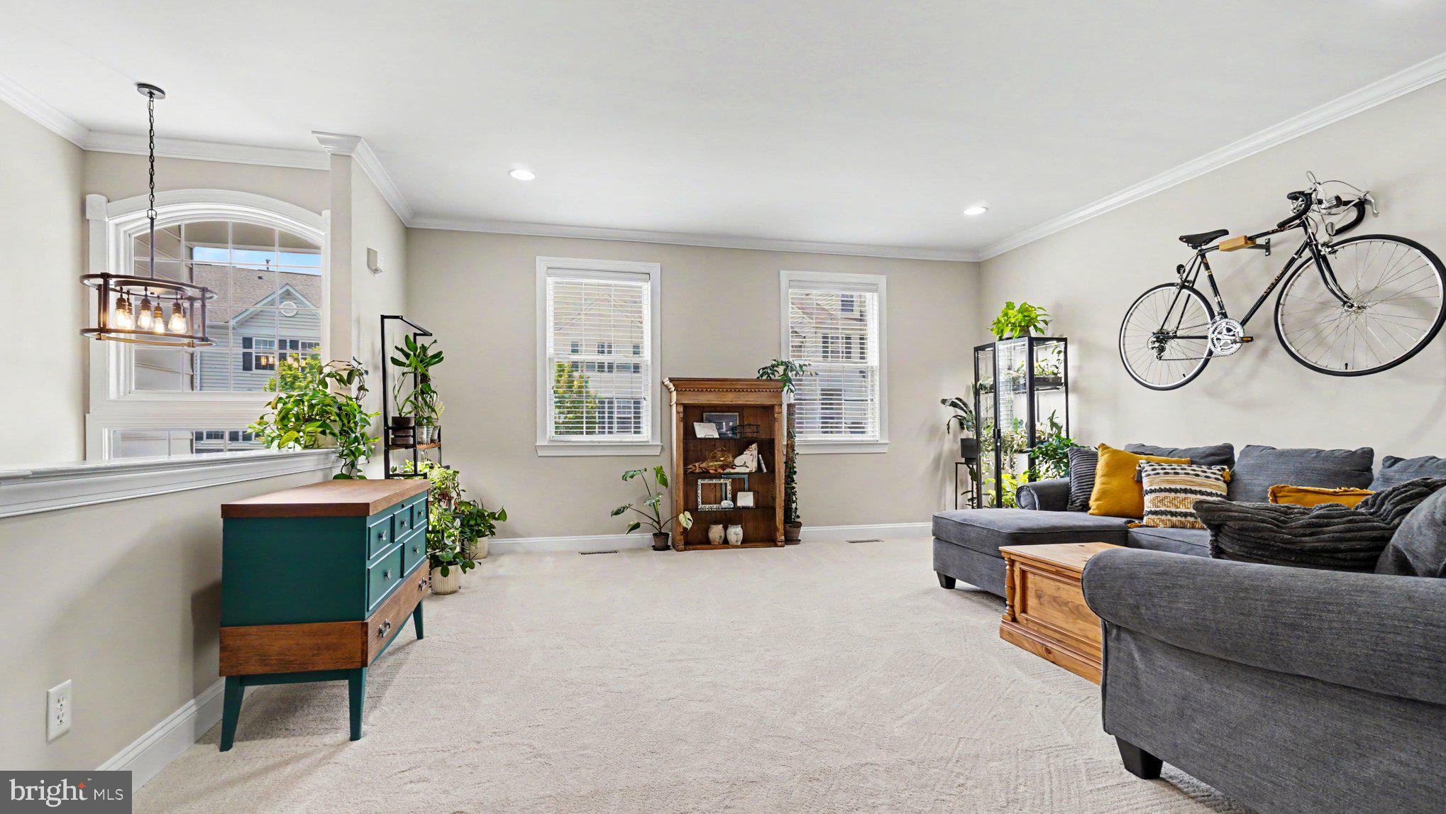 2723 WHITTLEBY COURT