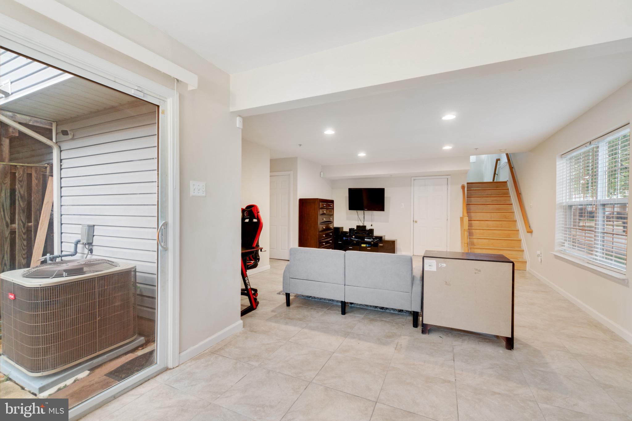 PERRYWOOD - Residential