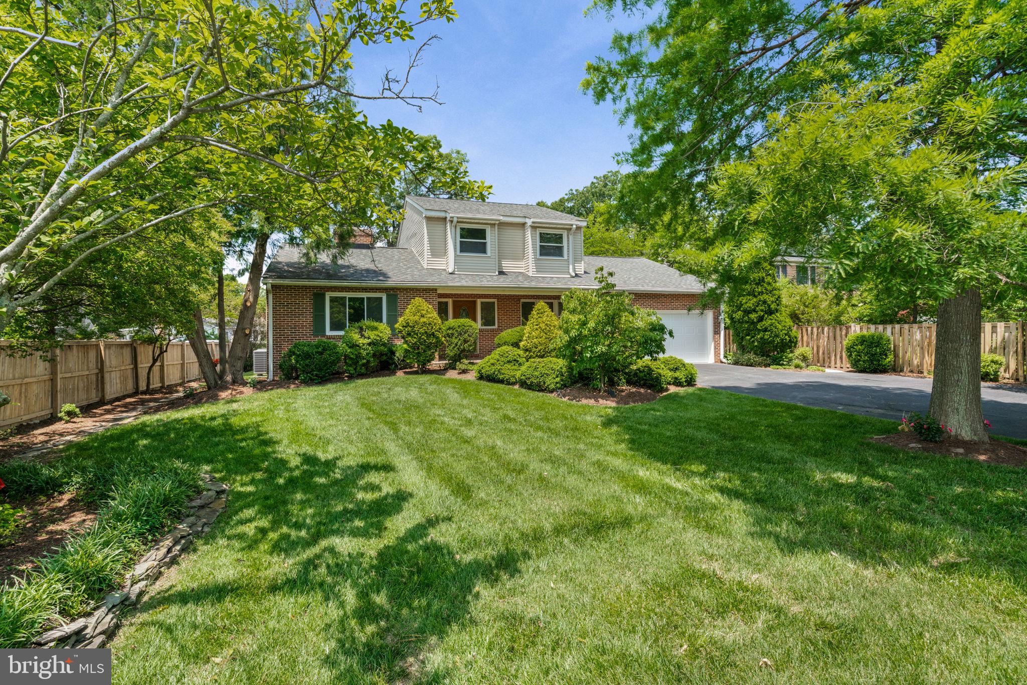 MT HEBRON PARK - Residential