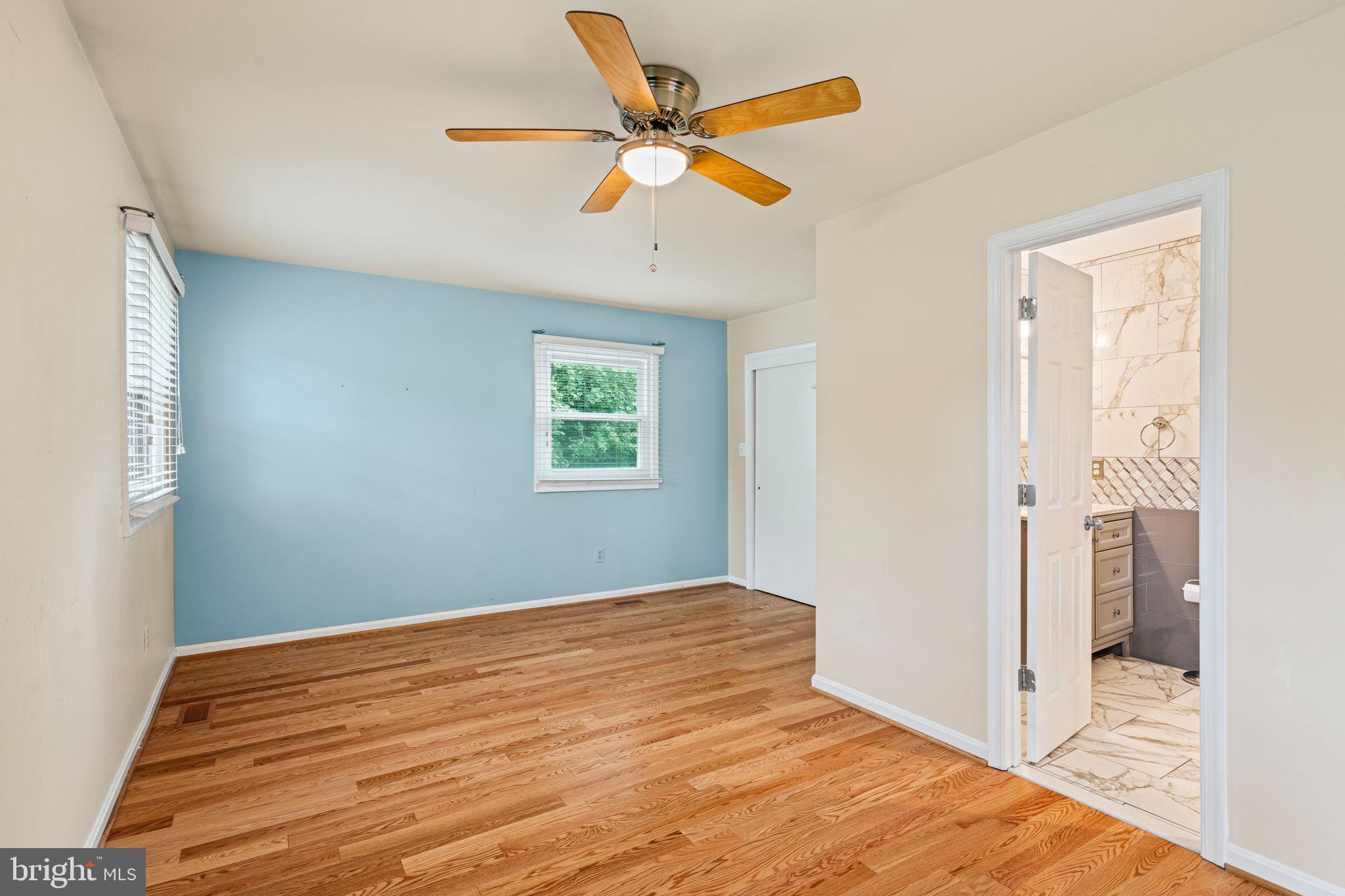 MT HEBRON PARK - Residential