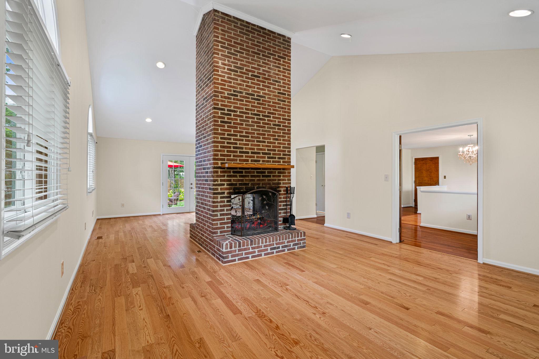 MT HEBRON PARK - Residential