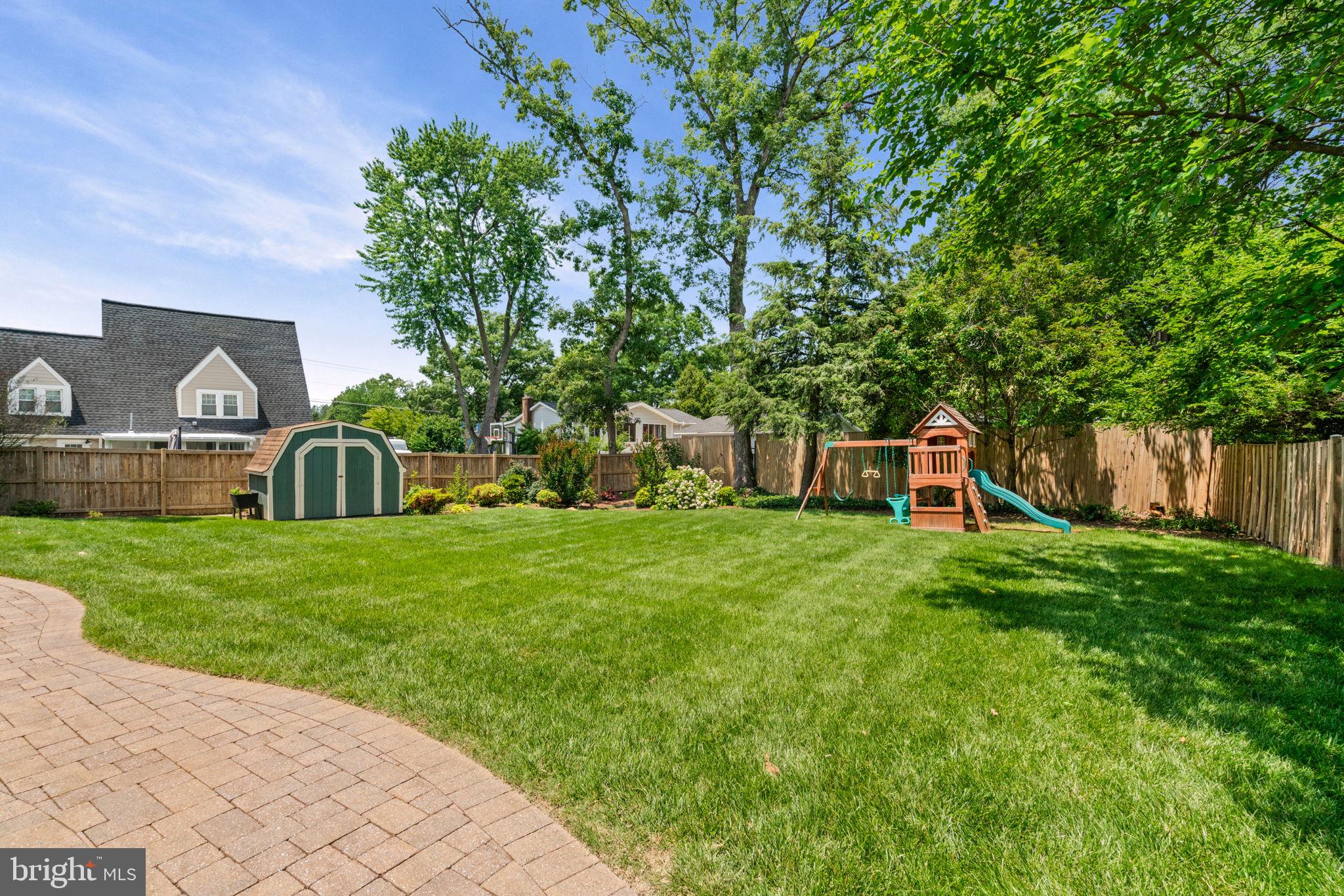 MT HEBRON PARK - Residential