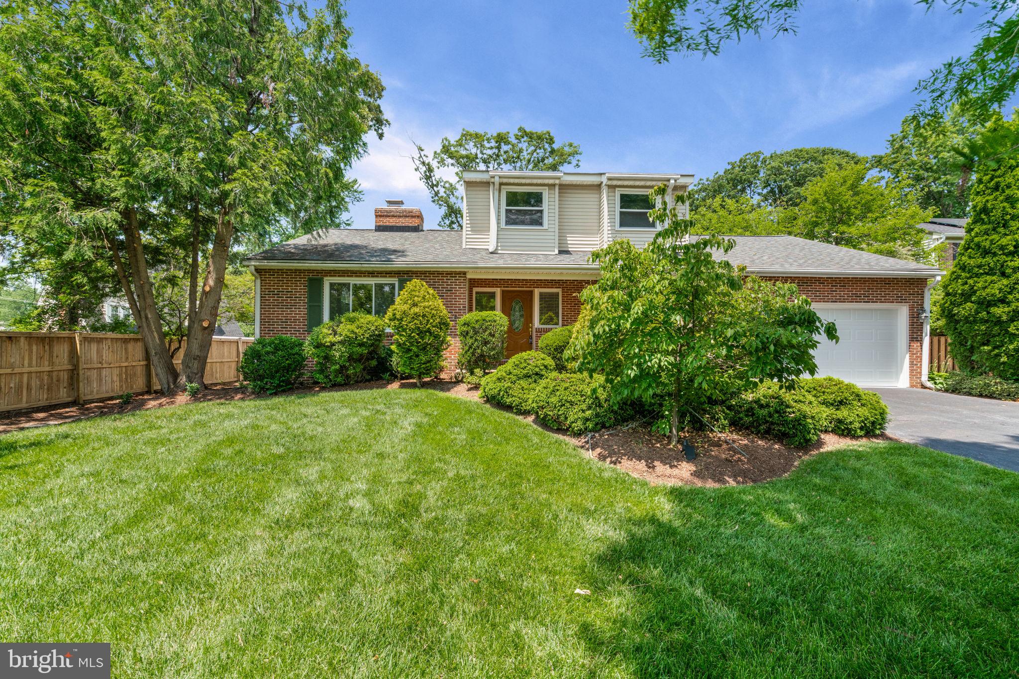 MT HEBRON PARK - Residential