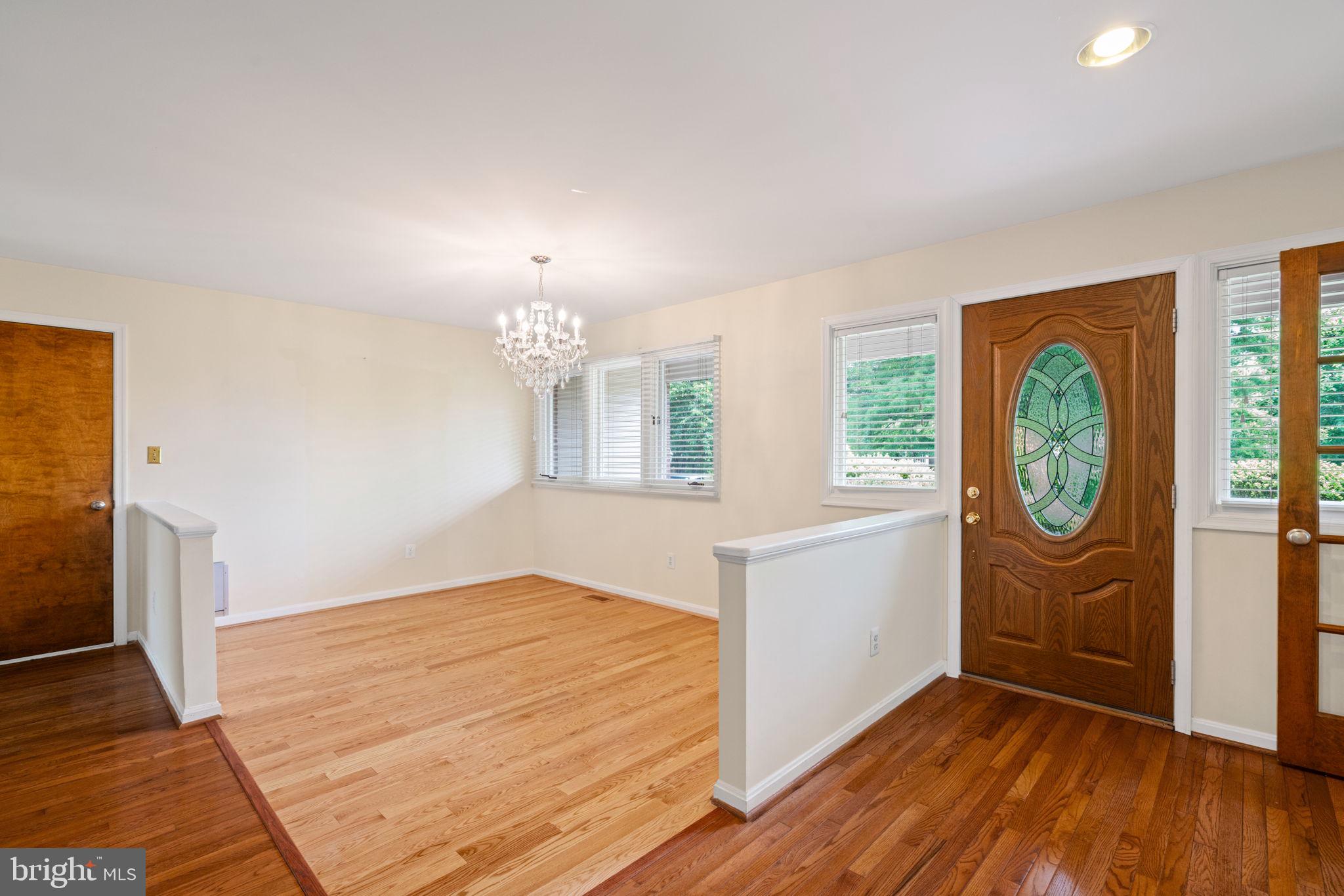 MT HEBRON PARK - Residential