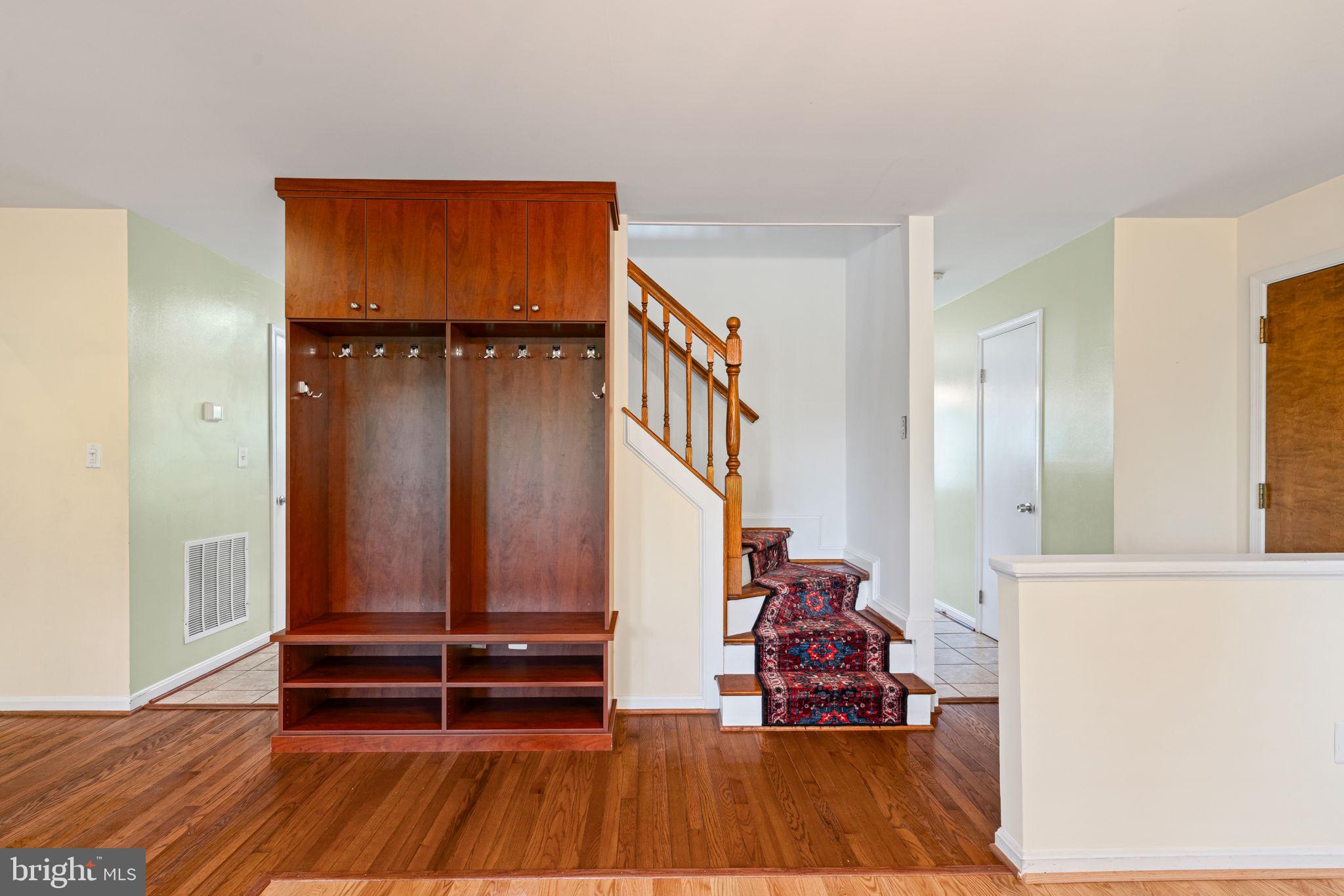 MT HEBRON PARK - Residential