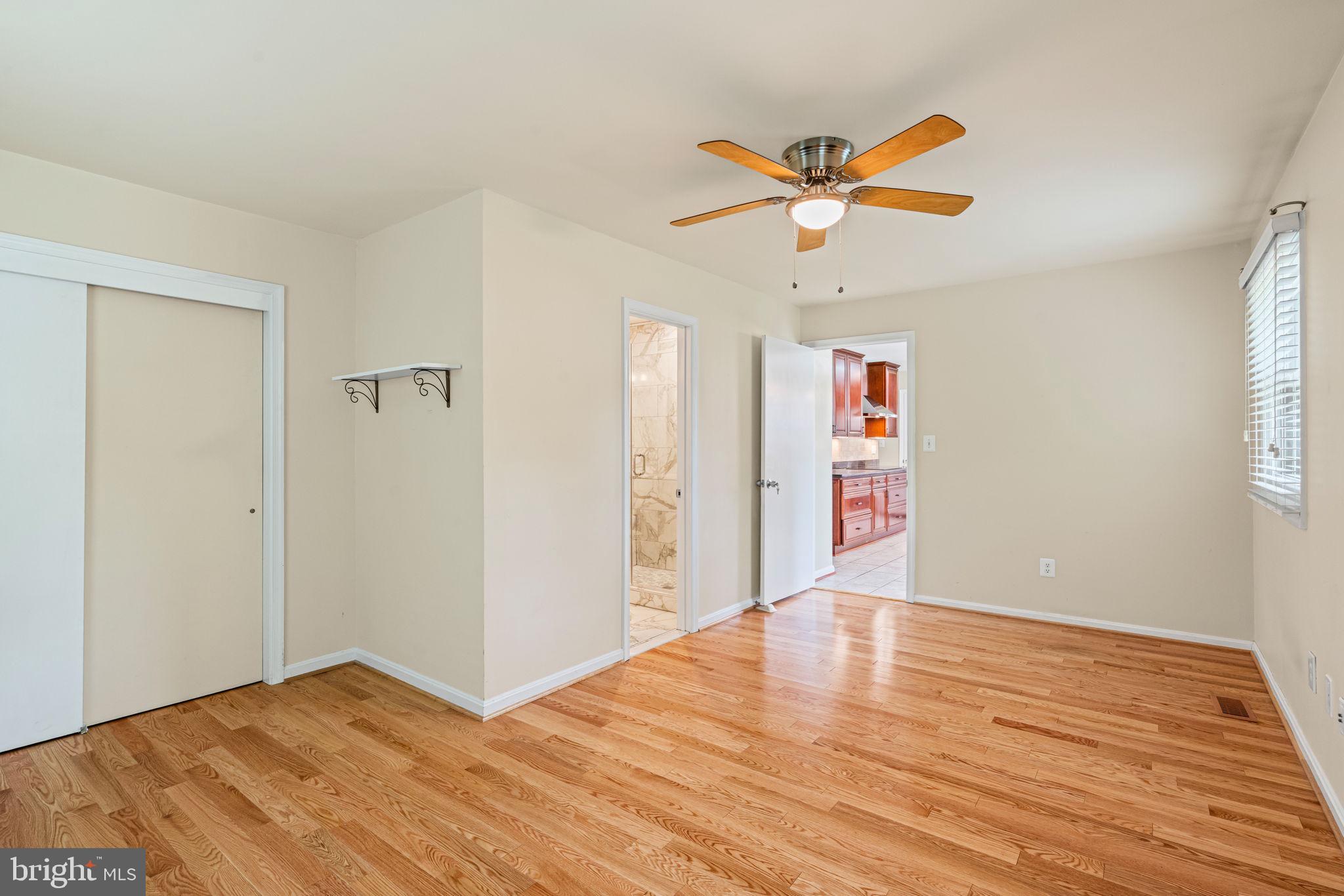 MT HEBRON PARK - Residential