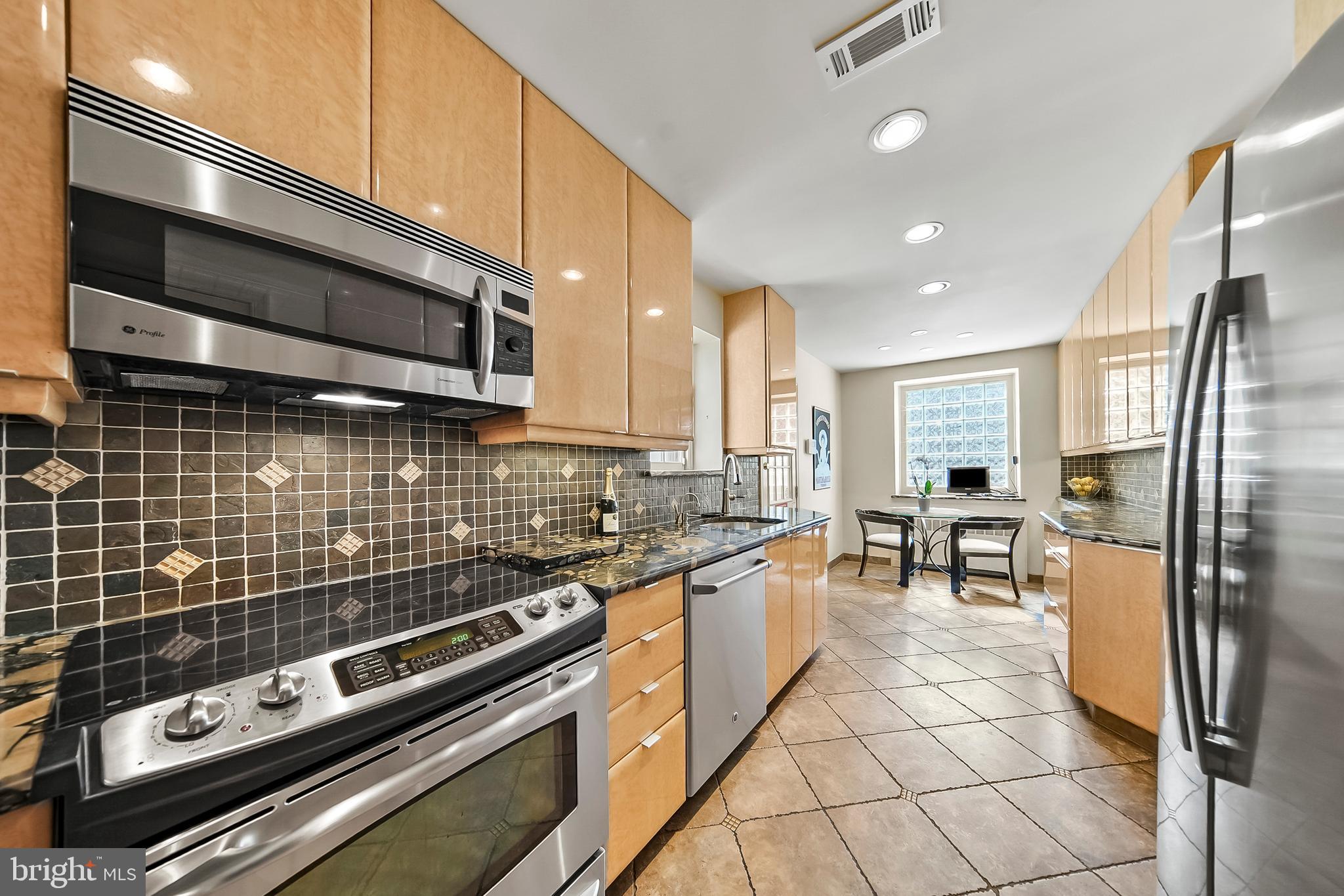 ELKINS PARK - Residential