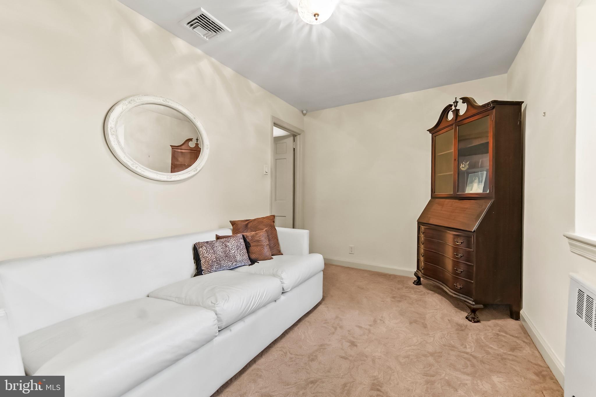 ELKINS PARK - Residential