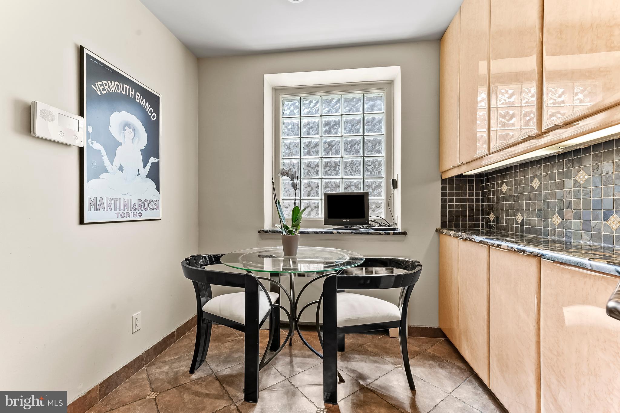 ELKINS PARK - Residential