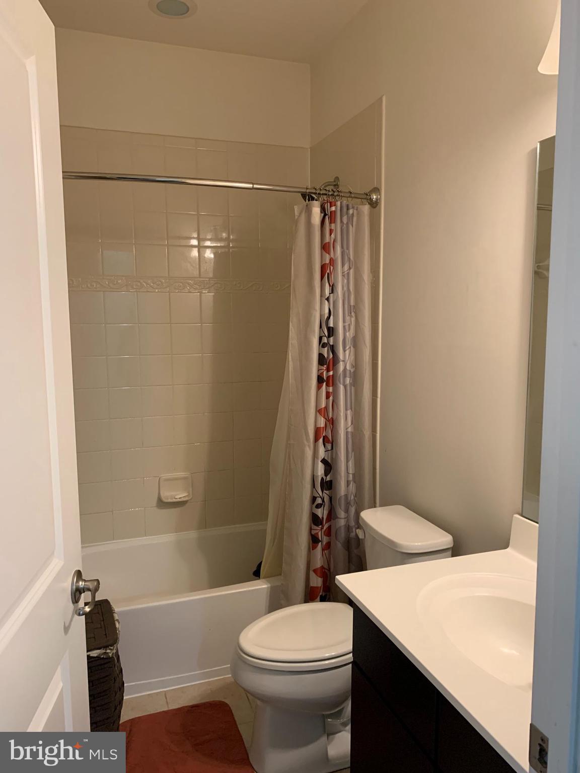 BALLARD GREEN - Residential Lease