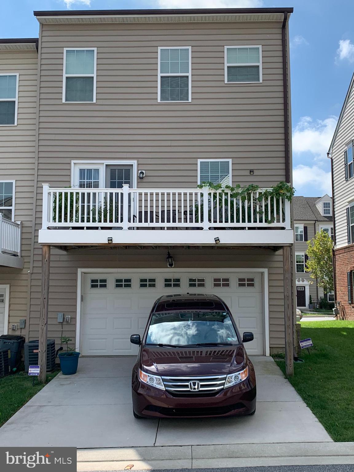 BALLARD GREEN - Residential Lease