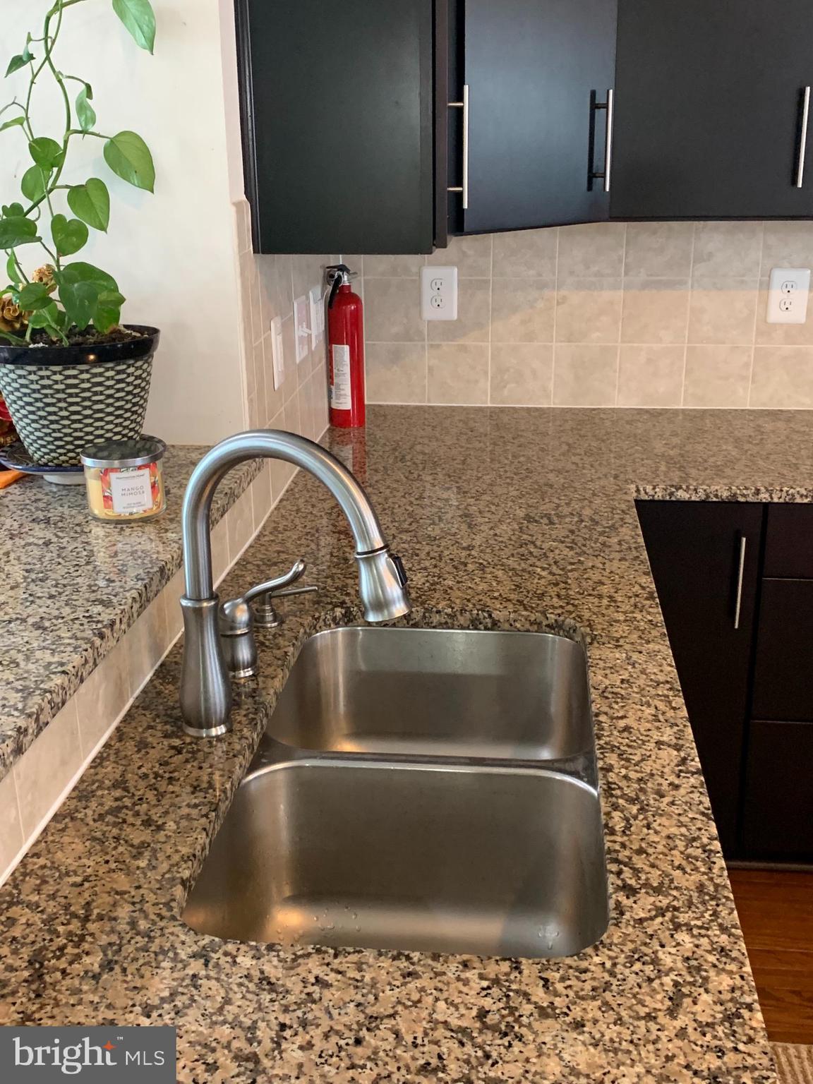 BALLARD GREEN - Residential Lease