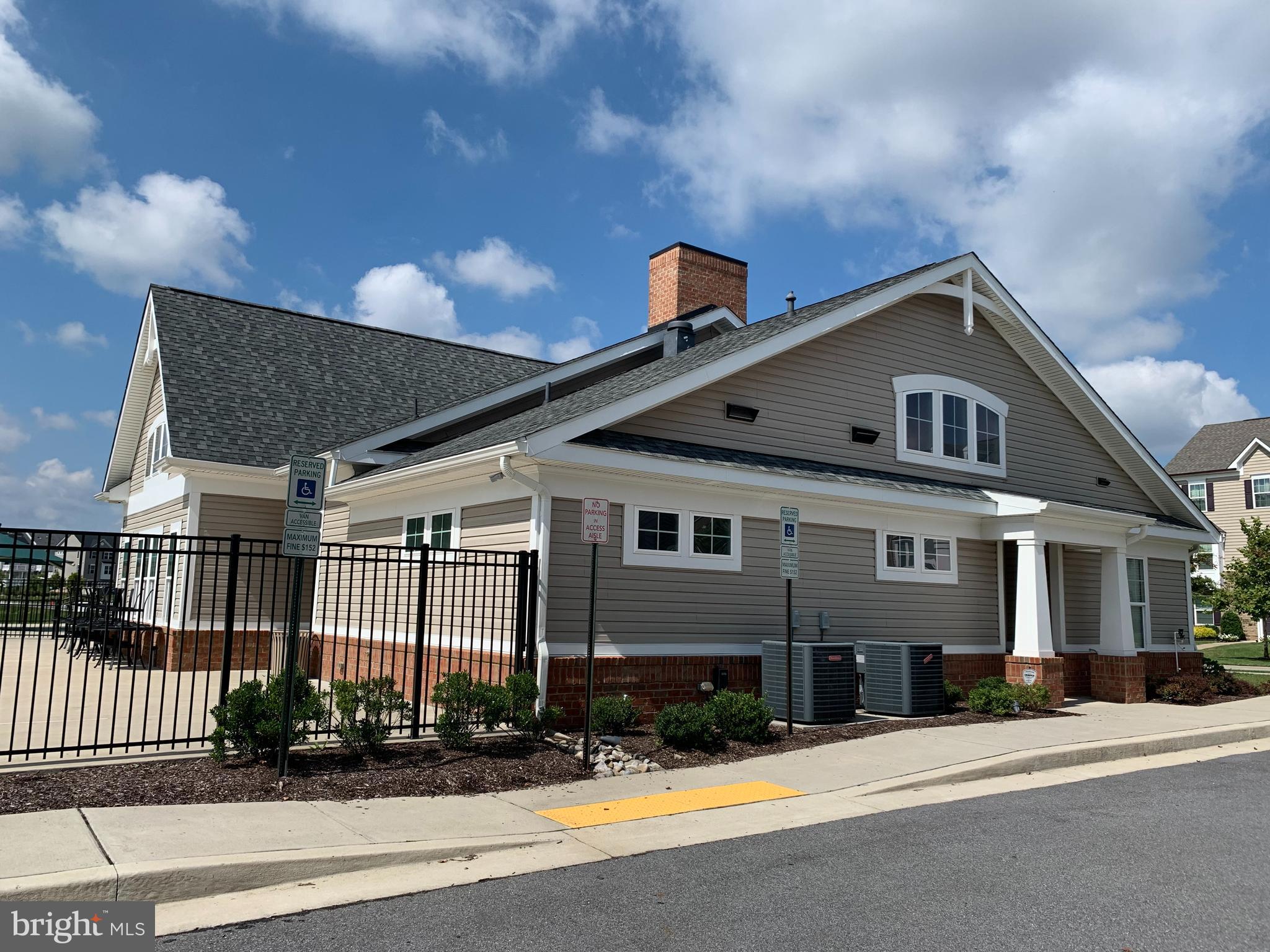 BALLARD GREEN - Residential Lease