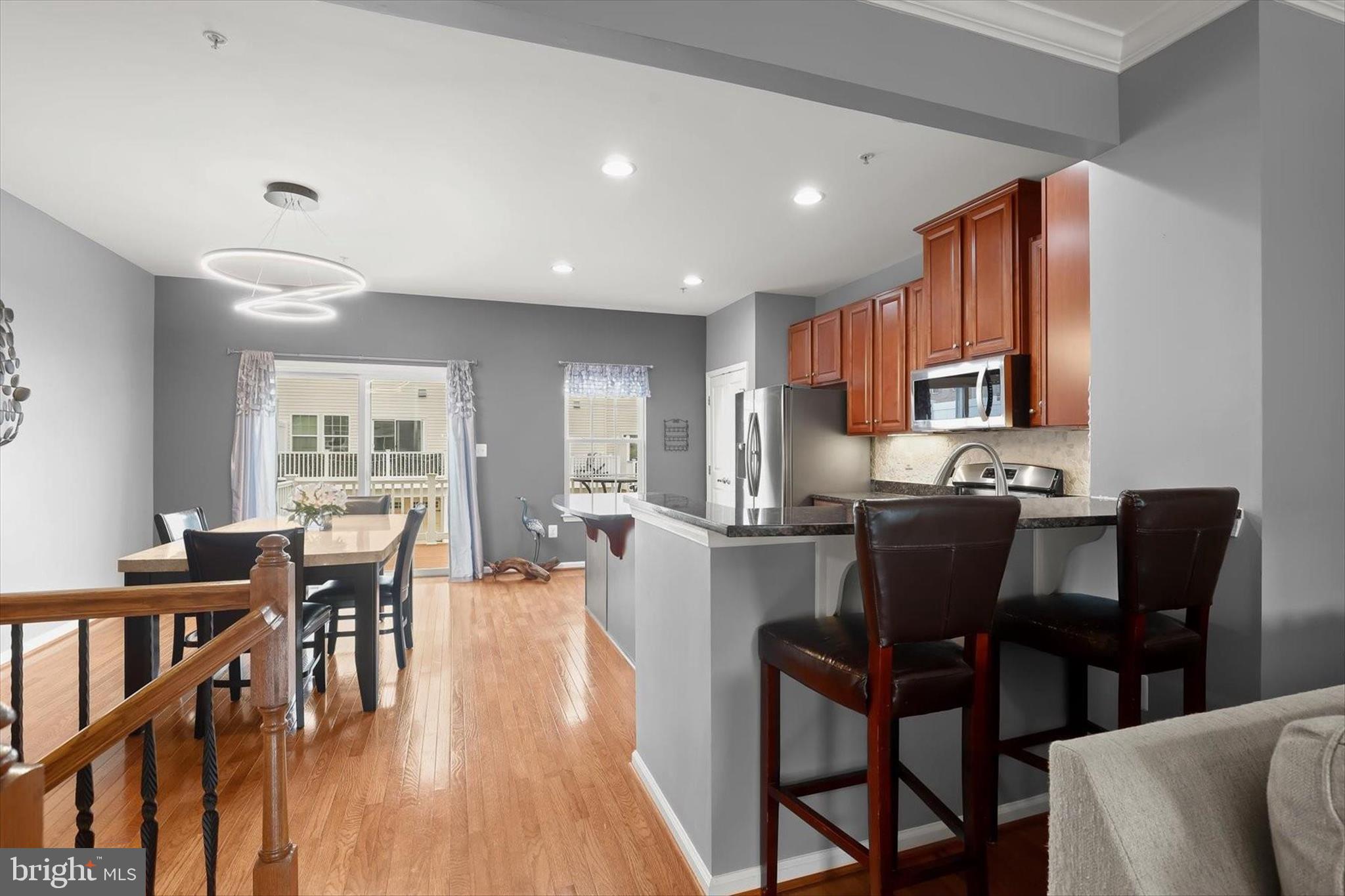 HOWARD SQUARE - Residential