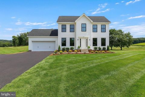 73 EAGLE LANE LOT 4 HANOVER PA 17331