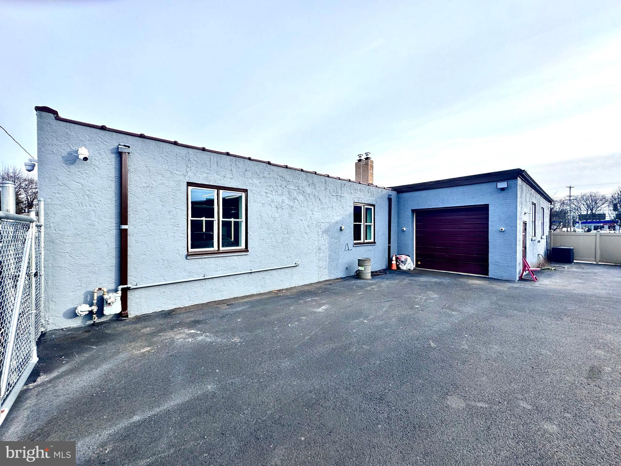 40 YORK ROAD