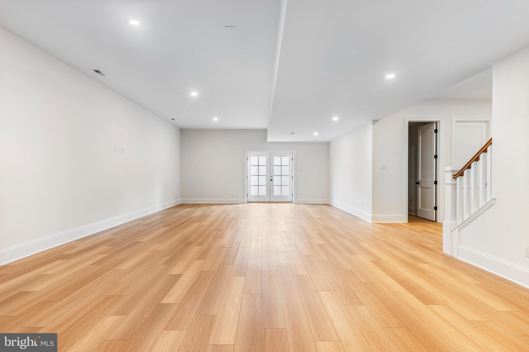 BUTTONWOOD FARMS - Residential